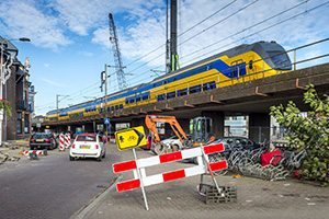 Sloop treinviaduct Delft van start